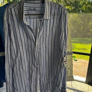 Blue stripped linen shirt.